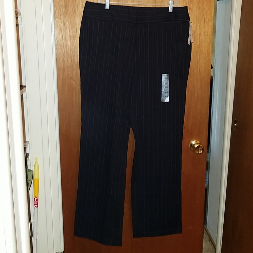 Levi's Womens Dockers Slacks